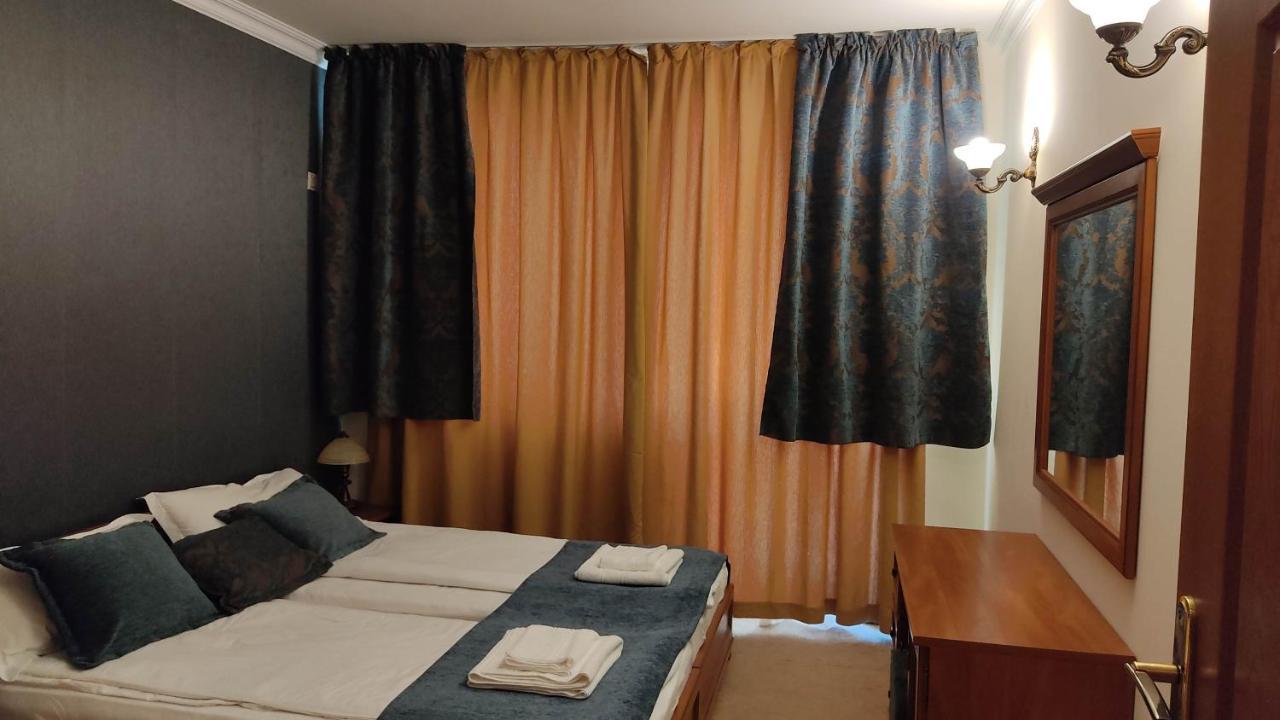 Annett Apartments At Emerald Hotel Bansko Luaran gambar